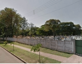 Coroa de Flores Cemitério Municipal de São João de Iracema - São Paulo