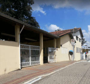 Coroa de flores Cemitério Nossa Senhora do Bonsucesso Guarulhos - São Paulo