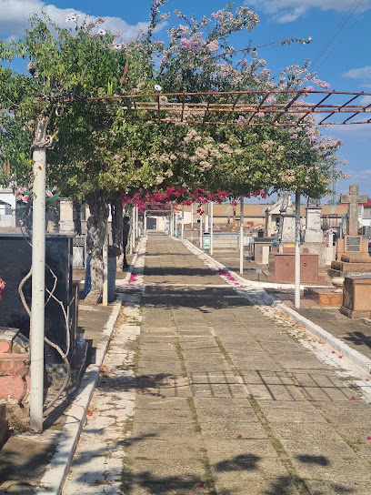  Cemitério Municipal - Monte Mor