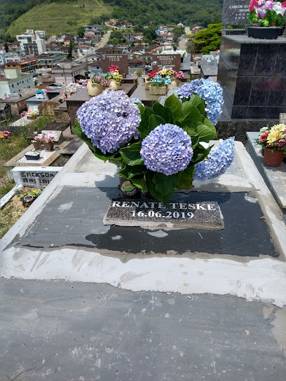  Cemitério Municipal - São Sebastião