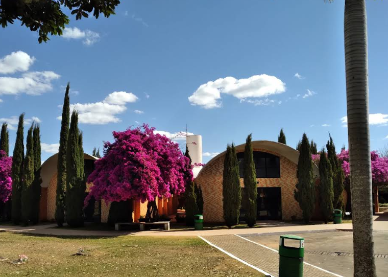 Cemitério e Crematório Jardim Metropolitano - Valparaíso de Goiás