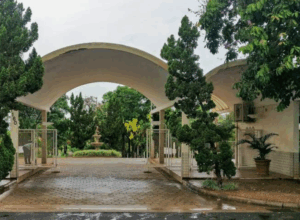 coroa de Flores Cemitério Jardim Monsenhor Albino – Catanduva