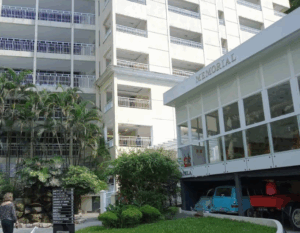 Coroa de Flores Cemitério Memorial Necrópole Ecumênica de Santos – Santos