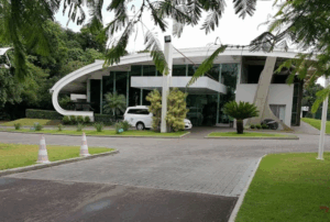 Coroa de Flores Cemitério Parque de Maringá – Maringá