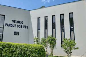 Coroa de Flores Cemitério Parque dos Ipês Jundiaí – Jundiaí