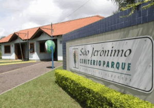 Coroa de Flores Cemitério Parque São Jerônimo – Alvorada