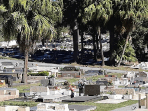 Coroa de Flores Cemitério Municipal do Santa Cândida – Curitiba