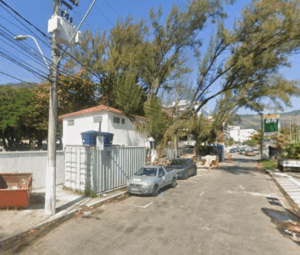 Coroa de Flores Cemitério São Francisco Xavier Charitas – Niterói