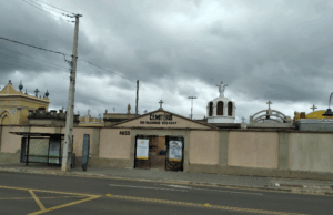 Coroa de Flores Cemitério de Santa Felicidade – Curitiba