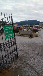 Coroa de Flores Cemitério Municipal – Camboriú